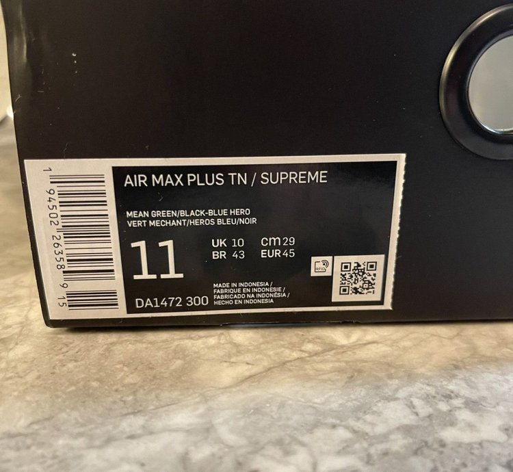 Nike Supreme Air Max Plus Mean Green