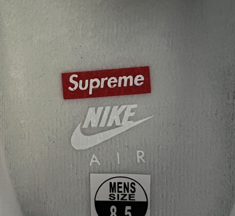 Nike Supreme Airforce 1 White Size 8 5
