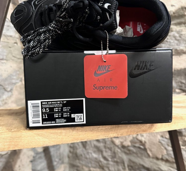 Nike Supreme Black Air Max 98 Tl Sp Sneakers
