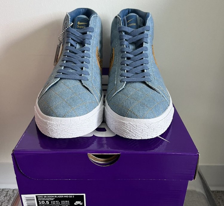Nike Supreme Blazer Mid