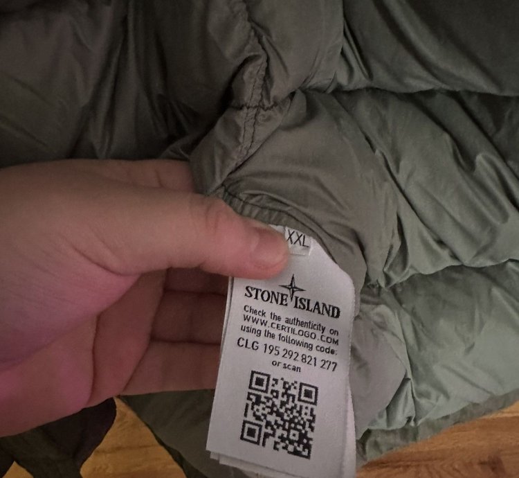 Stone Island 50 Fili Resinata Down-tc With Sheepskin Hood