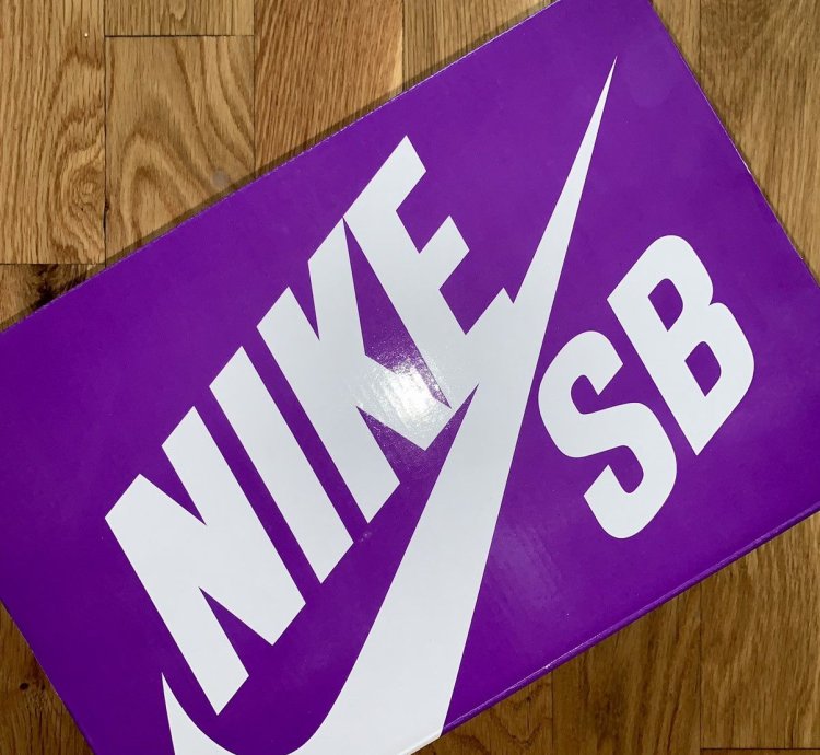 Nike Supreme Dunk High 12m
