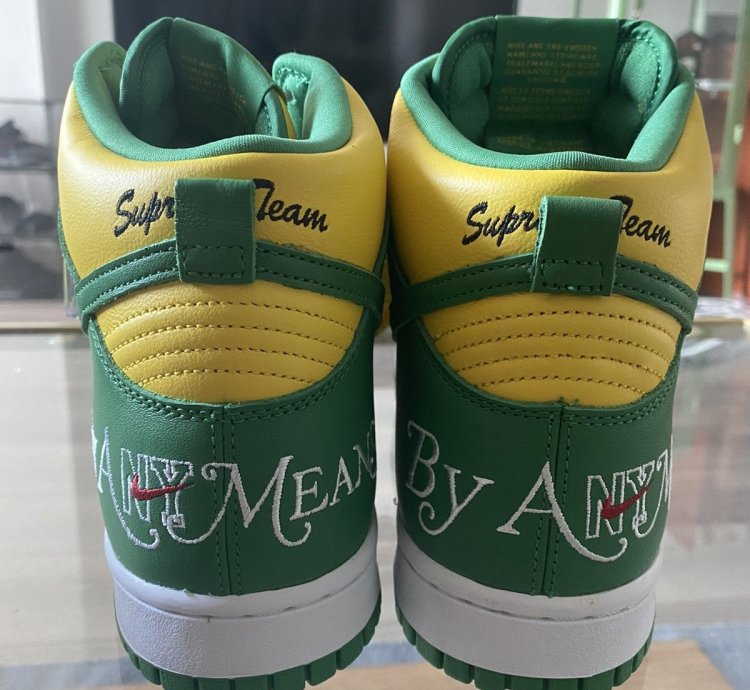 Nike Supreme Dunk High By Any Means Brazil