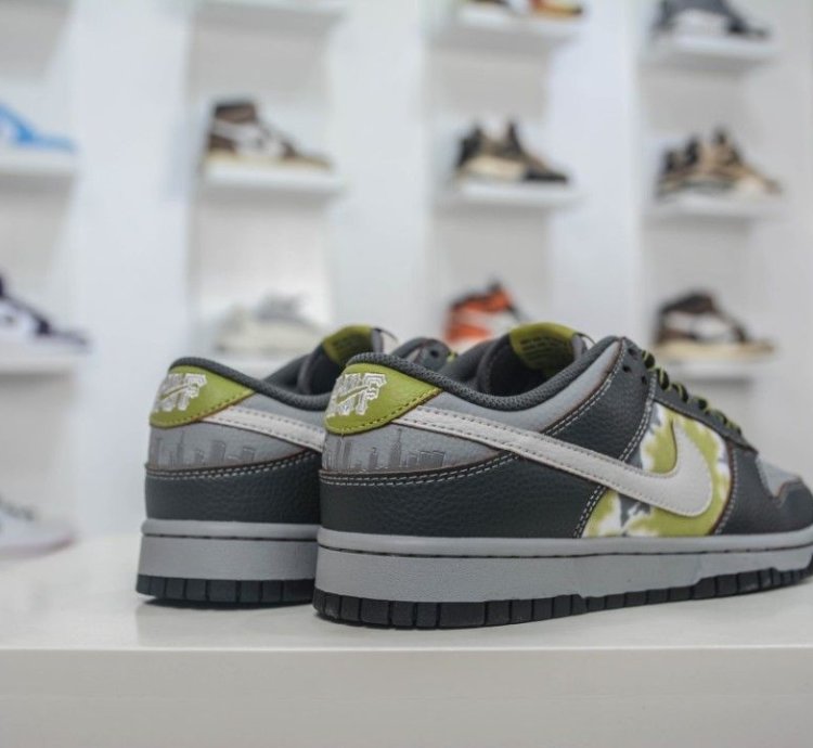 Nike Sb Dunk Low - Huf Wait What Fd8775-002