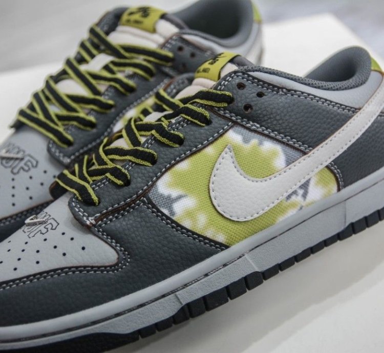 Nike Sb Dunk Low - Huf Wait What Fd8775-002