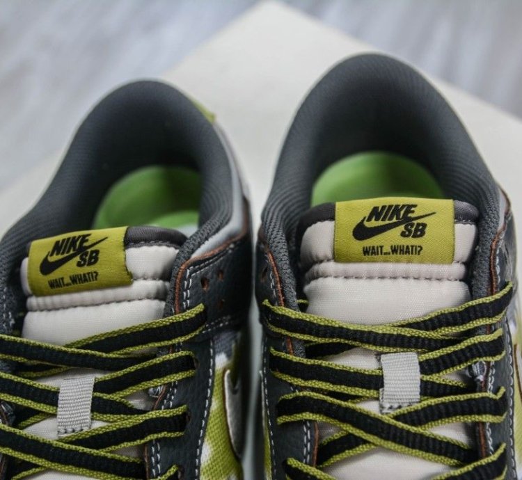 Nike Sb Dunk Low - Huf Wait What Fd8775-002