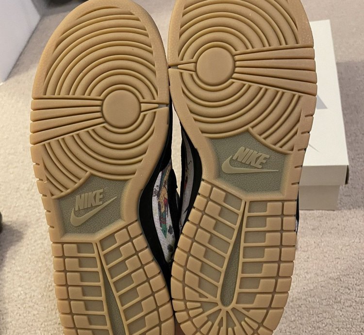 Nike Supreme Dunk Low Rammellzee