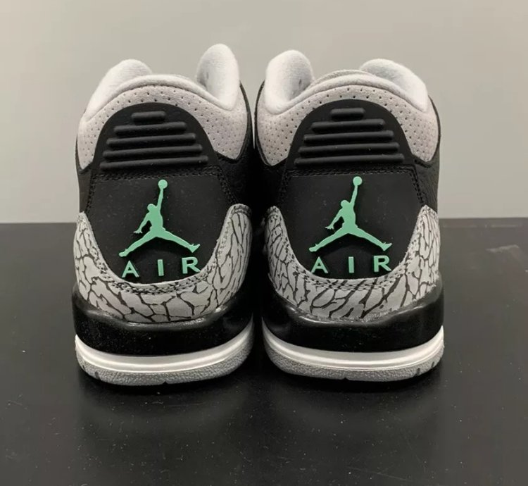 Nike Air Jordan 3 Retro Green Glow Dm0967-031