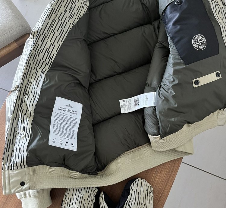 Stone Island Al Down Blouson And Gloves