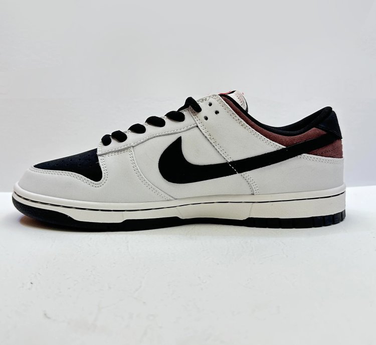 Nike Sb Dunk Initial D - Toyota Ae86