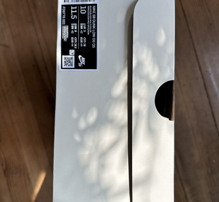 Nike Supreme Dunk Low Sb Ramellzee