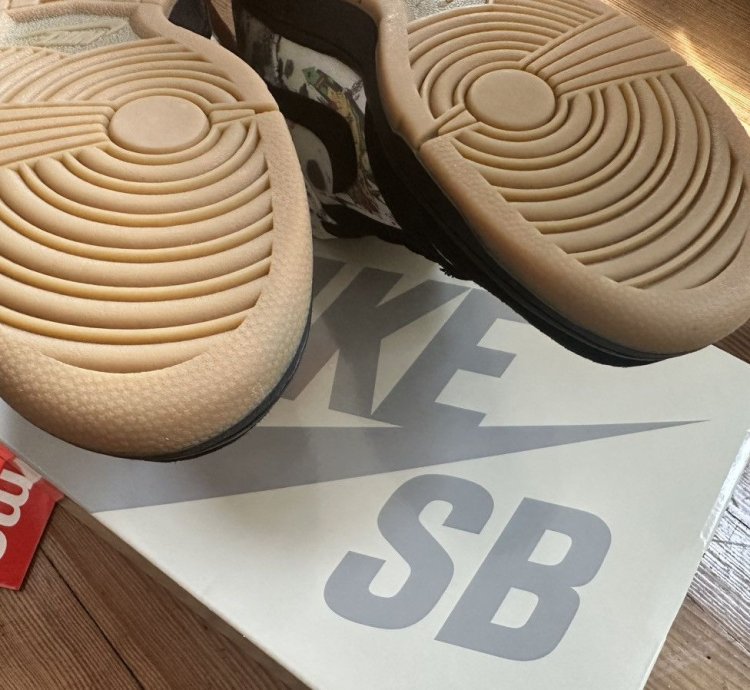 Nike Supreme Dunk Low Sb Ramellzee
