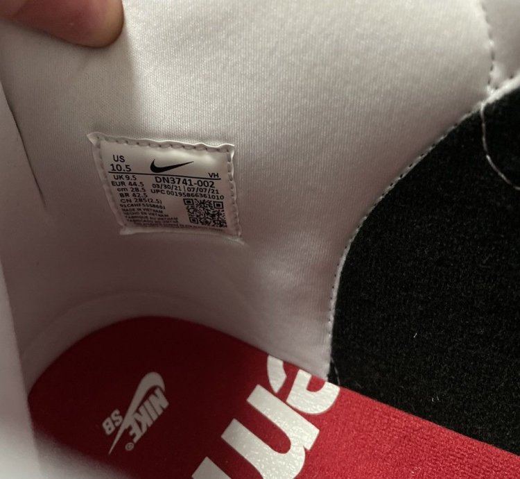 Nike Supreme Sb Dunk High Og Qs Stormtrooper Necklace