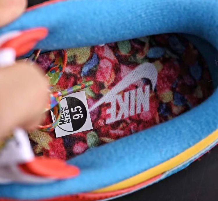 Lebron James X Nike Sb Dunk Low Fruity Pebbles
