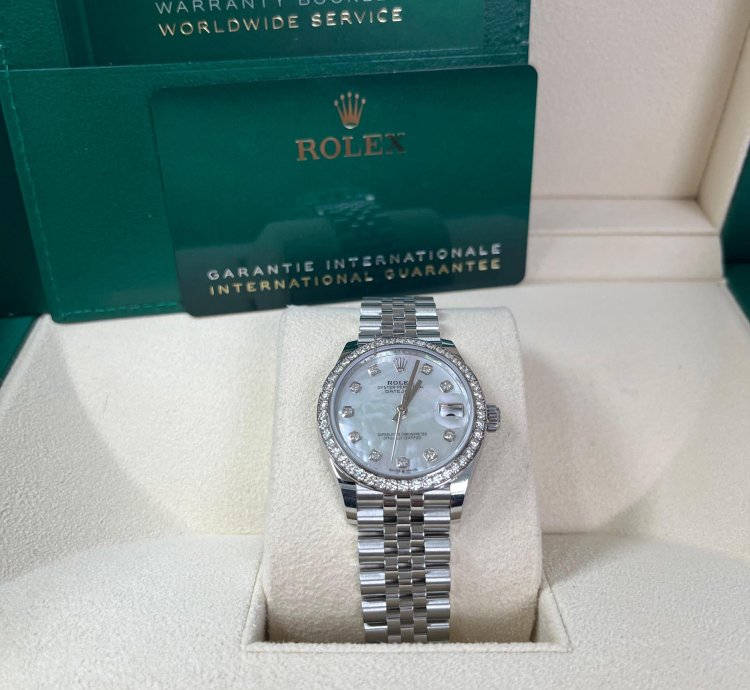 Rolex Datejust 31 Diamond Bezel - White Mother-of-pearl Diamond Dial - Jubilee 278384rbr
