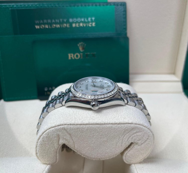Rolex Datejust 31 Diamond Bezel - White Mother-of-pearl Diamond Dial - Jubilee 278384rbr