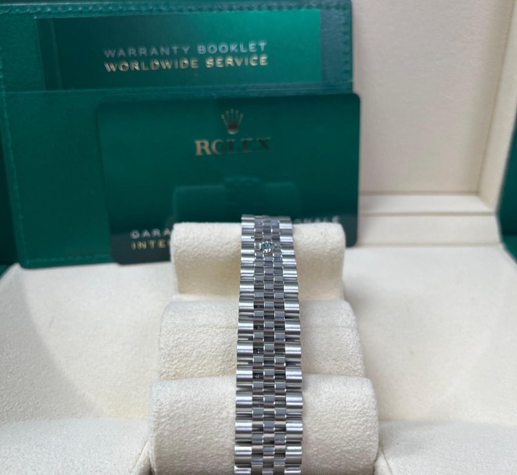 Rolex Datejust 31 Diamond Bezel - White Mother-of-pearl Diamond Dial - Jubilee 278384rbr