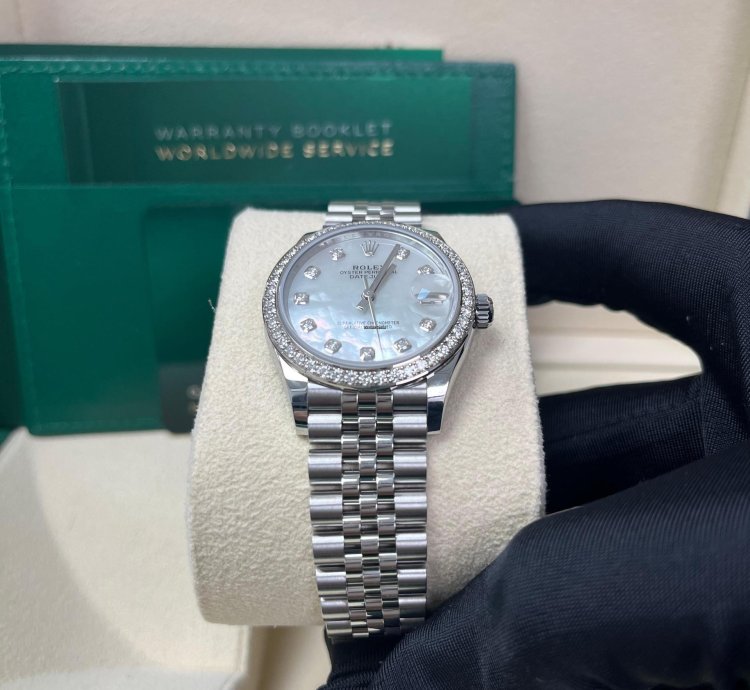 Rolex Datejust 31 Diamond Bezel - White Mother-of-pearl Diamond Dial - Jubilee 278384rbr