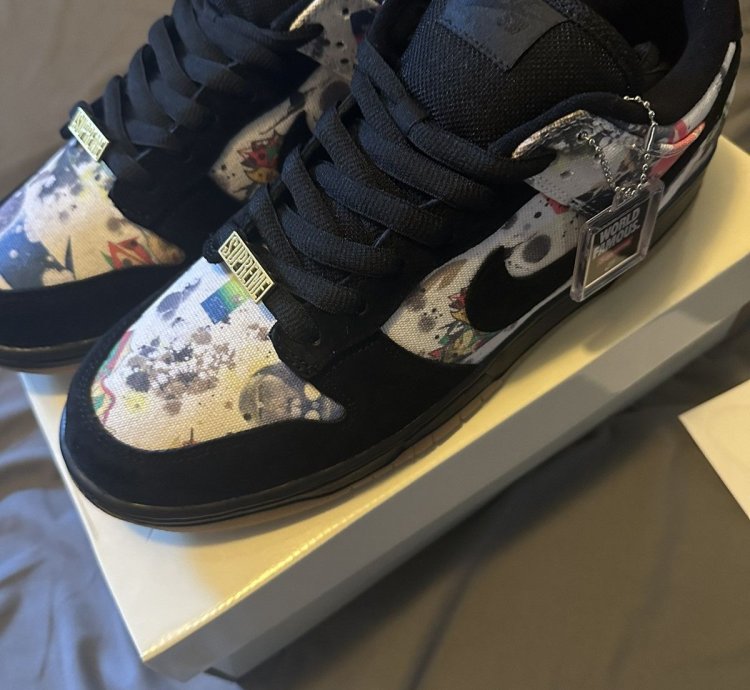 Nike Supreme Sh Dunk Low - Rammellzee