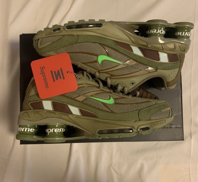 Nike Supreme Shox Ride 2
