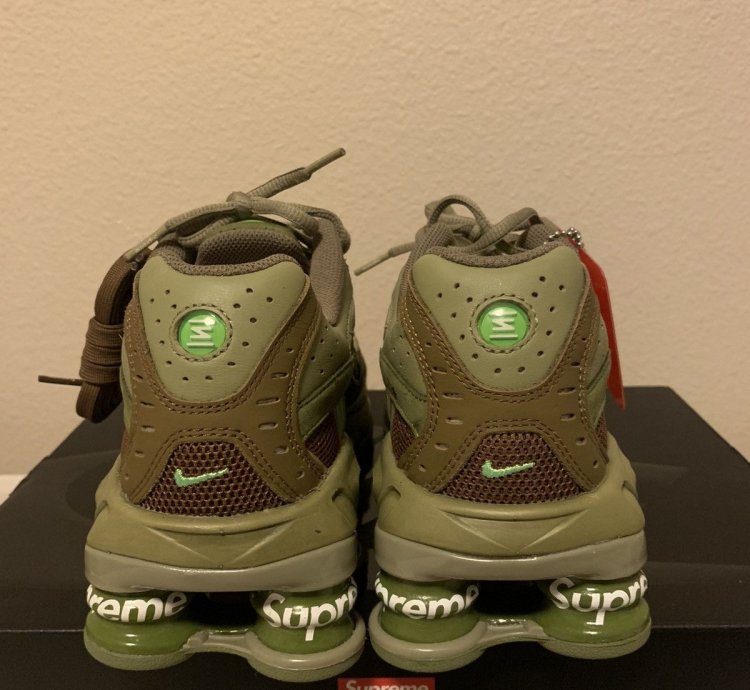Nike Supreme Shox Ride 2