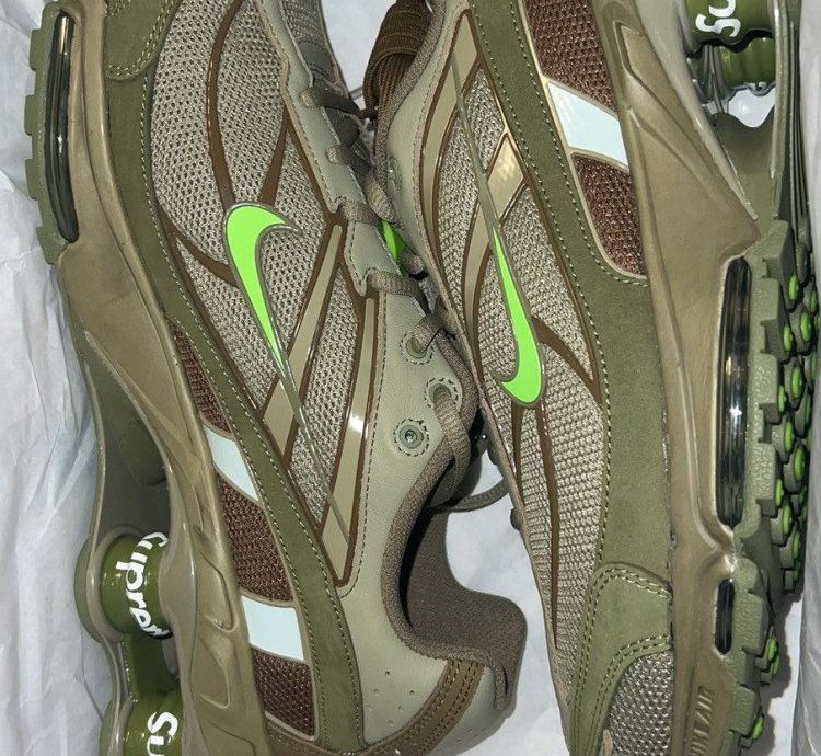 Nike Supreme Shox Ride 2