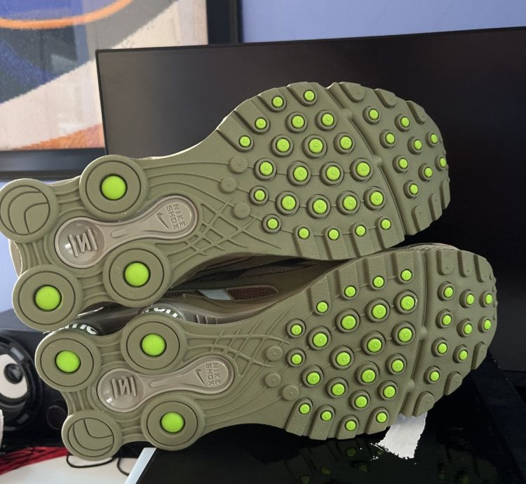 Nike Supreme Shox Ride 2 Sp Neutral Olive