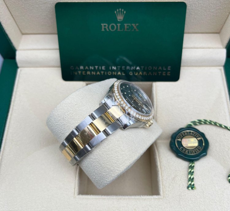 Rolex Datejust 31 Green Floral Oys