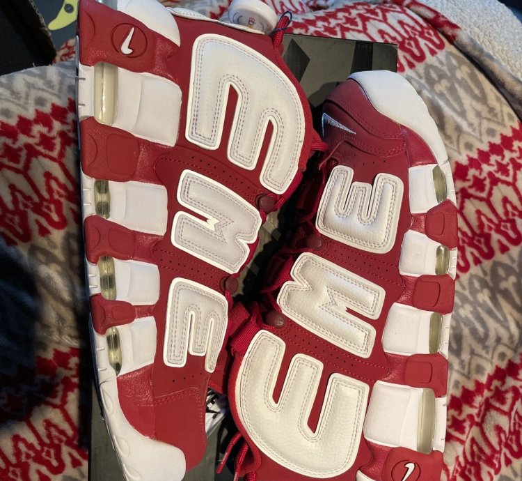 Nike Supreme Uptempo