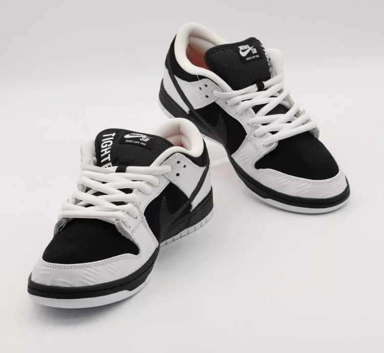 Nike Sb Dunk Low Pro Qs Black White Safety Orange Fd2629-100 Tightbooth