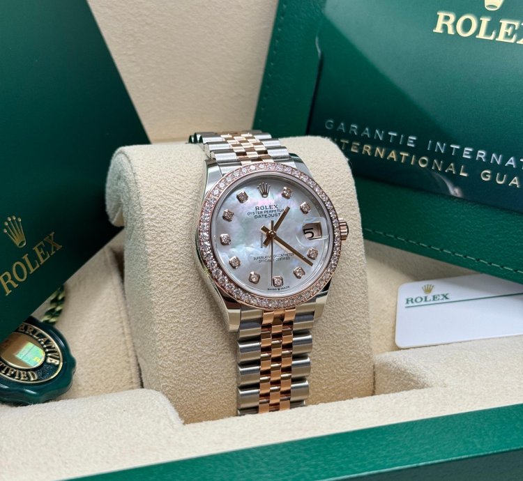 Rolex Datejust 31 New 2024 Mother Of Pearl Diamond Dial Diamond Bezel Two Tone Rose Gold Jubilee