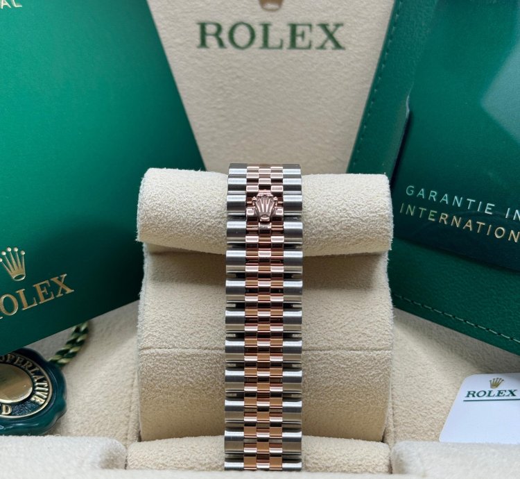 Rolex Datejust 31 New 2024 Mother Of Pearl Diamond Dial Diamond Bezel Two Tone Rose Gold Jubilee