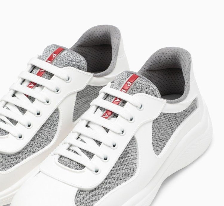 O1d2blof0523 Trainer In White