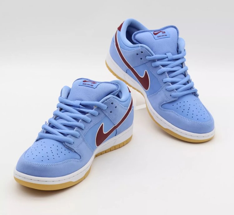 Nike Sb Dunk Low Pro Phillies Valor Blue Team Maroon Burgundy Dq4040-400
