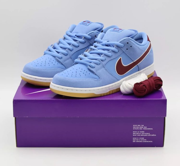 Nike Sb Dunk Low Pro Phillies Valor Blue Team Maroon Burgundy Dq4040-400
