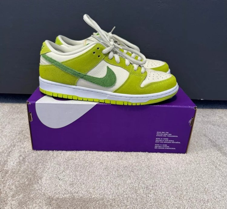 Nike Sb Dunk Low Green Apple 2022 - Size 13 - Dm0807 300 12555-3