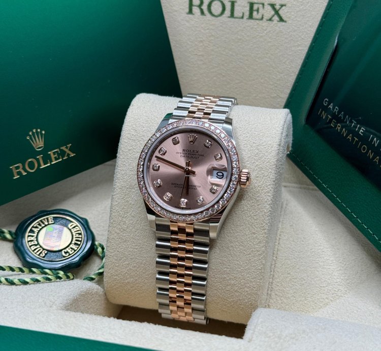 Rolex Datejust 31 New 2024 Sundust Pink Diamond Dial Diamond Bezel Two Tone Rose Gold Jubilee