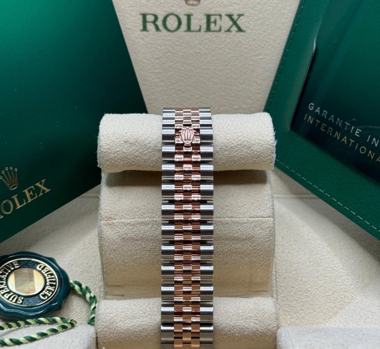 Rolex Datejust 31 New 2024 Sundust Pink Diamond Dial Diamond Bezel Two Tone Rose Gold Jubilee