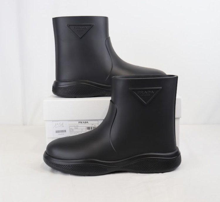 O1rshd1 Rubber Chelsea Boots In Black
