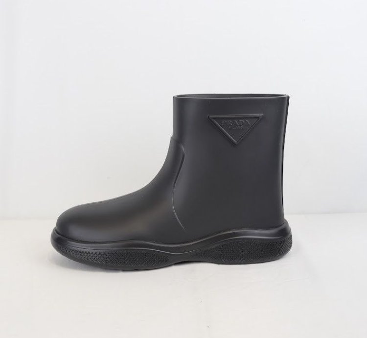 O1rshd1 Rubber Chelsea Boots In Black