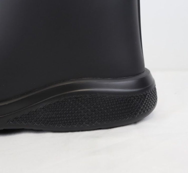 O1rshd1 Rubber Chelsea Boots In Black