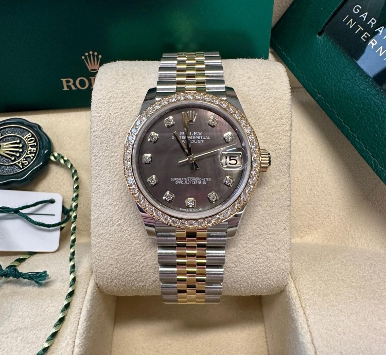 Rolex Datejust 31 New 2024 Tahitian Dark Mother Of Pearl Dial Two Tone Yellow Gold Diamond Bezel