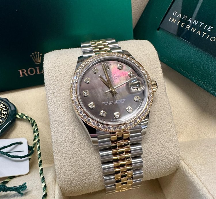 Rolex Datejust 31 New 2024 Tahitian Dark Mother Of Pearl Dial Two Tone Yellow Gold Diamond Bezel