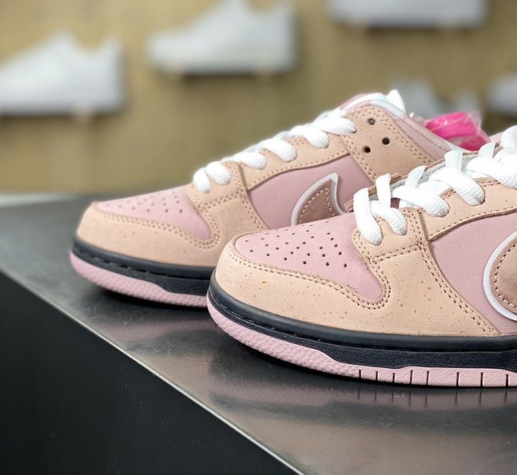 Nike Sb Dunk Low Pink Lobster
