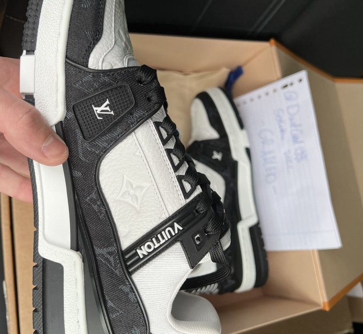 Pop Up Lv5 5 Trainer Black Denim Lv