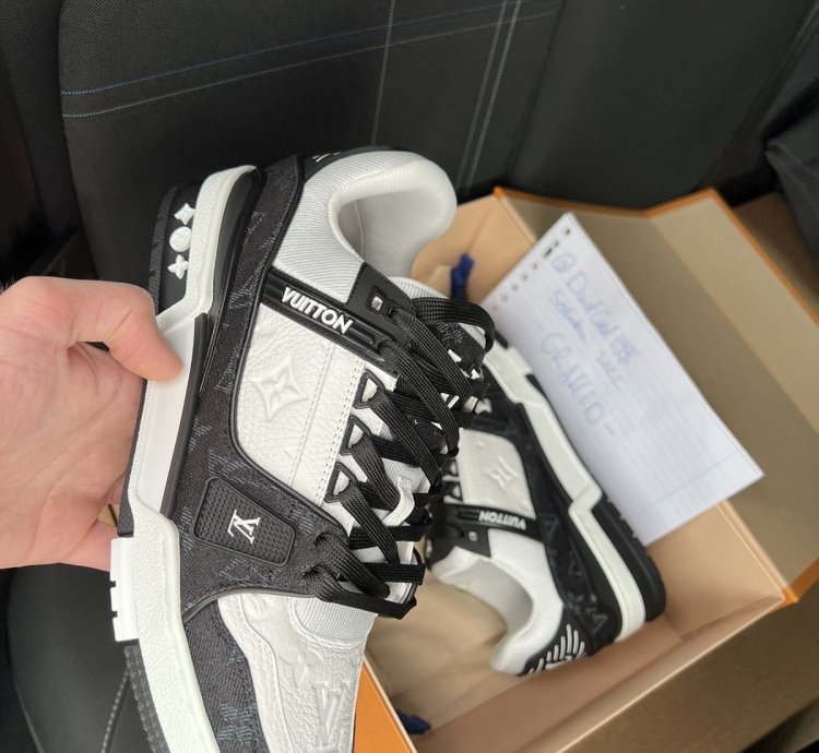 Pop Up Lv5 5 Trainer Black Denim Lv