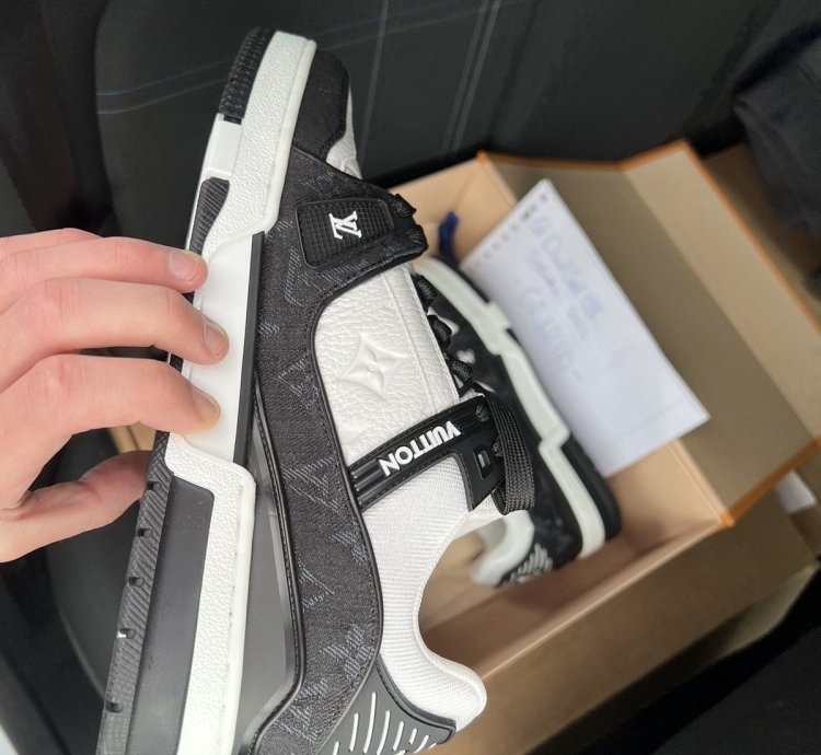Pop Up Lv5 5 Trainer Black Denim Lv