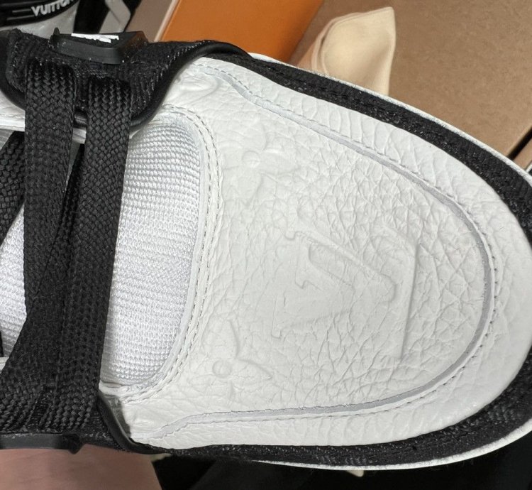 Pop Up Lv5 5 Trainer Black Denim Lv