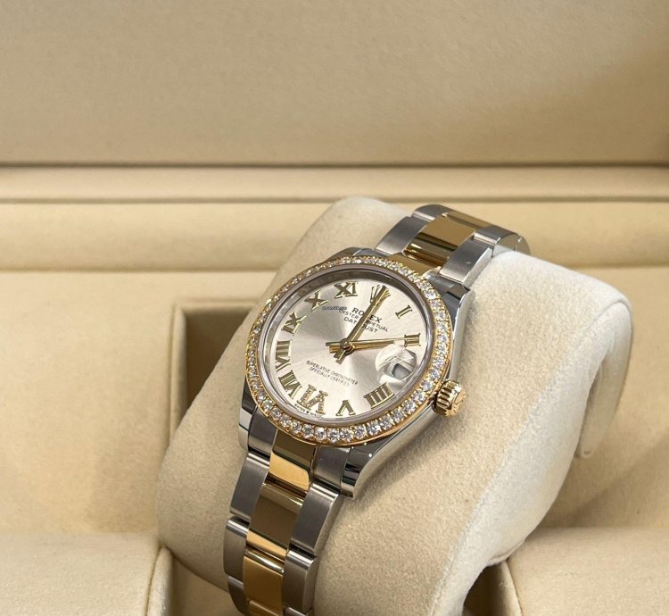 Rolex Datejust 31 Silver Roman Oys