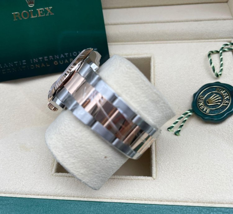 Rolex Datejust 36 126231 Grey Fluted Diamond Oyster